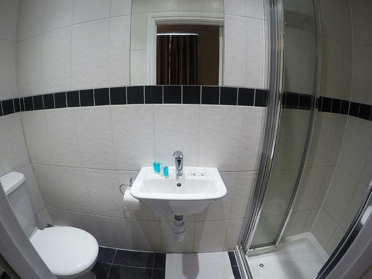 Acton Hill Hotel Илинг Экстерьер фото